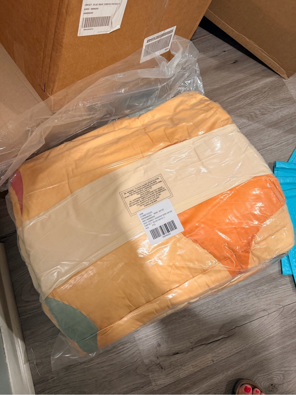 Urban Outfitters Multicolor Silas Wave Quilted Comforter - Pink, Yellow & Green - Picture 2 of 3